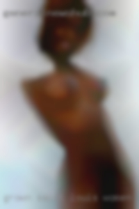 grown Saint Louis women in panties